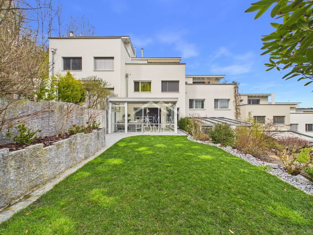 7 rooms House to buy in Langnau am Albis - image 1/13