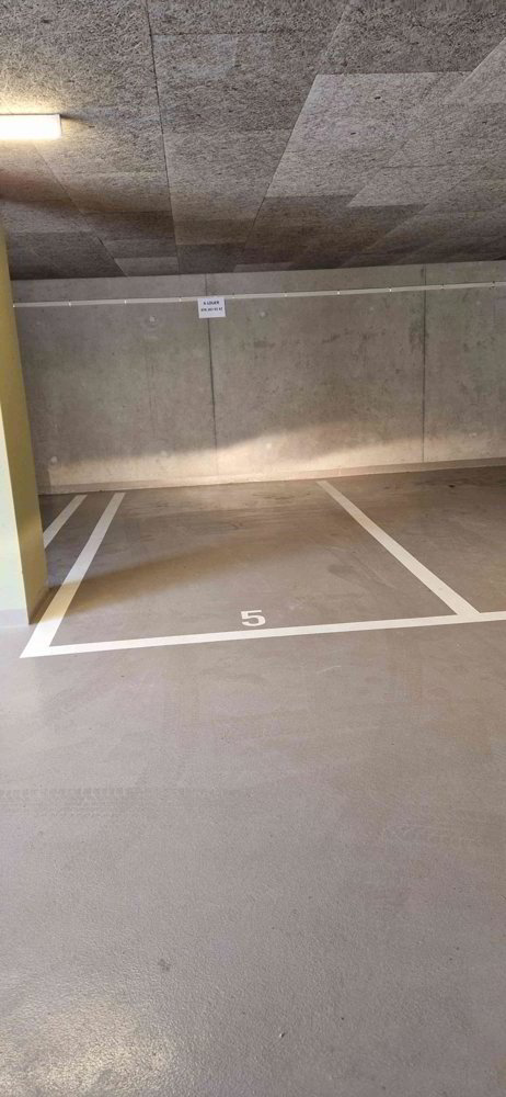 Parking, garage null pièces à louer à Prilly - image 1/1