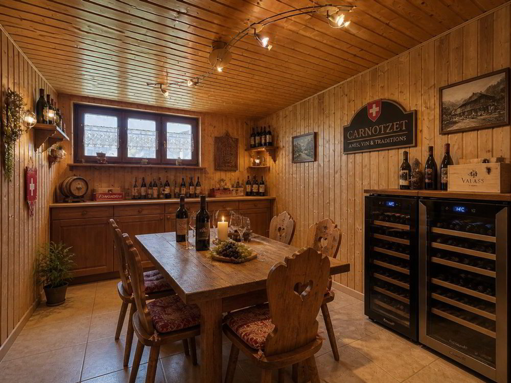 Casa di 7 locali in vendita a Romainmôtier - immagine 1/13