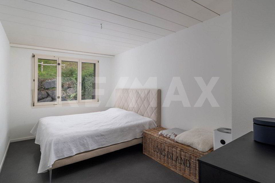 6.5 Zimmer Haus zum verkaufen in Galgenen - Bild 1/13