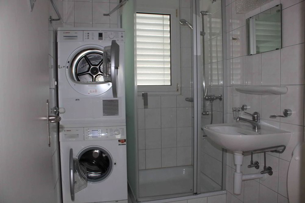 Appartement 4.5 pièces à louer à Sax - image 1/9