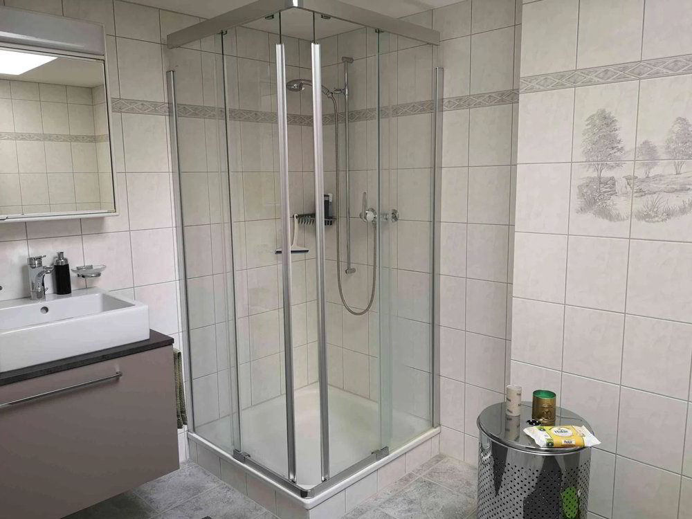 2.5 Zimmer Wohnung zu vermieten in Ennenda - Bild 1/5