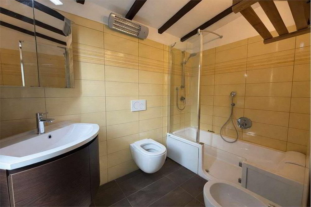 Casa di 4.5 locali in vendita a Caslano - immagine 1/13