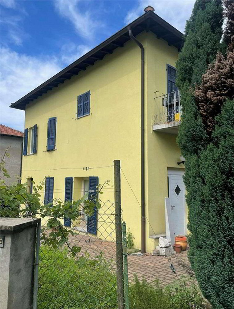 7 rooms House to buy in Capolago - image 1/7