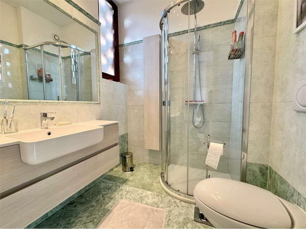 Appartamento di 5.5 locali in vendita a Lugano - immagine 1/10