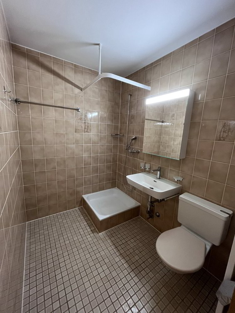2 rooms Apartment for rent in Ecublens VD - image 1/6
