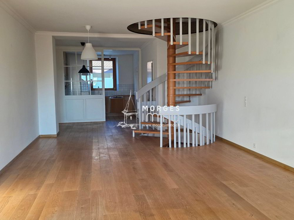Maison 5.5 pièces à acheter à Yens - image 1/13