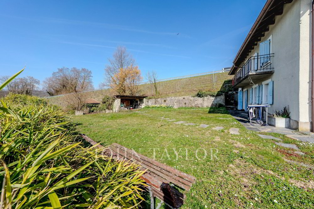 11 Zimmer Haus zum verkaufen in Lavigny - Bild 1/13