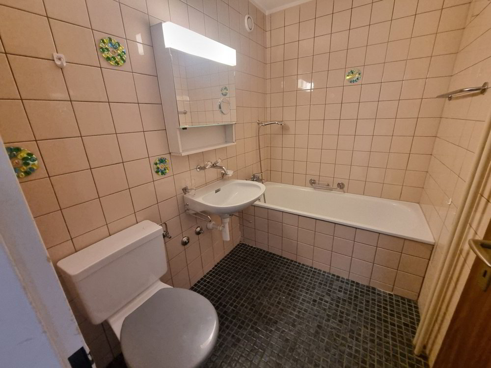 Appartamento di 3 locali in affitto a Füllinsdorf - immagine 1/6