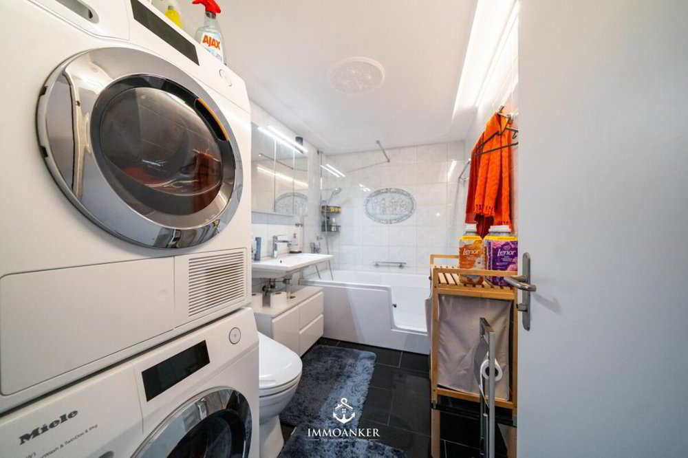 6 rooms Apartment to buy in Altendorf - image 1/13