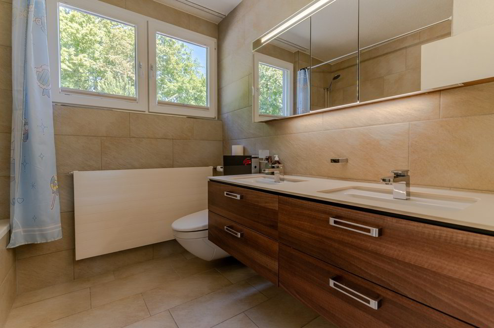 Casa di 6 locali in vendita a Dachsen - immagine 1/13