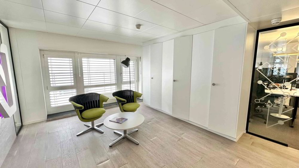 1 rooms Office & Commercial for rent in Zürich - image 1/6