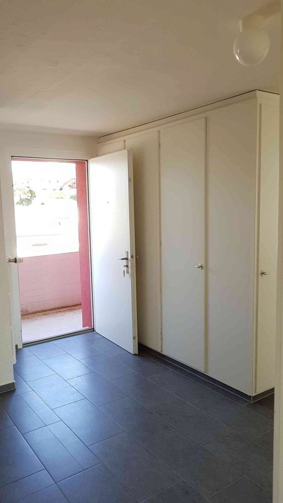Appartement 3 pièces à louer à Meyrin - image 1/8