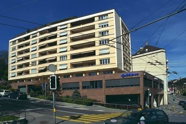 Appartement 5.5 pièces à louer à Neuchâtel - image 1/8