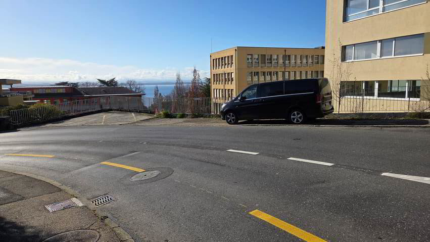 Parcheggio, garage di null locali in affitto a Neuchâtel - immagine 1/2