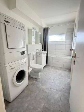 Appartement 3.5 pièces à louer à St-Imier - image 1/8