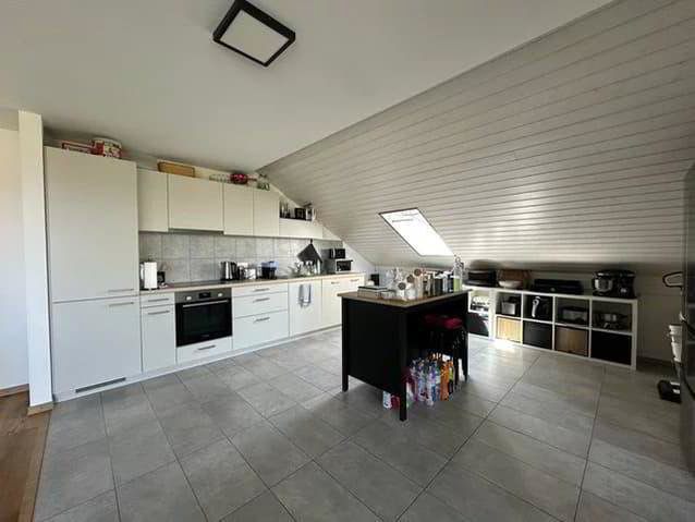 Appartamento di 4.5 locali in affitto a Chavannes-les-Forts - immagine 1/8