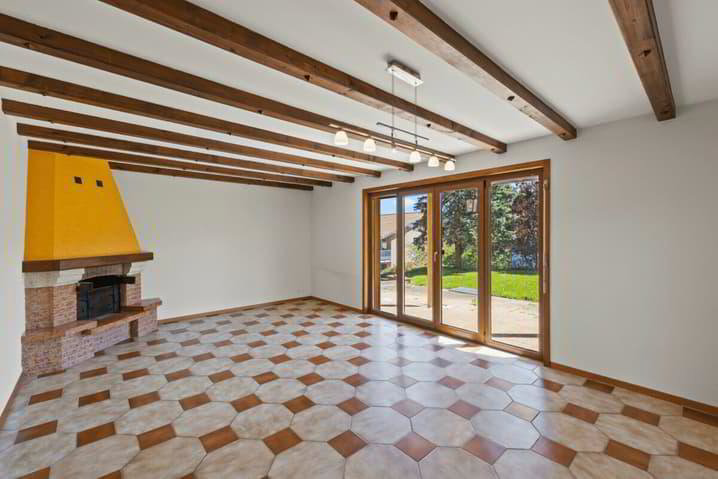 8 rooms House to buy in Massonnens - image 1/6