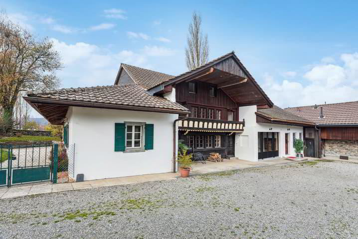 Casa di 7.5 locali in vendita a Promasens - immagine 1/13