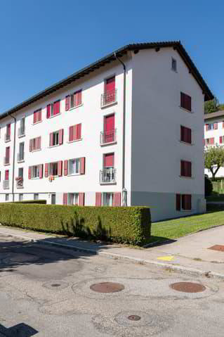 3 rooms Apartment for rent in Tramelan - image 1/13
