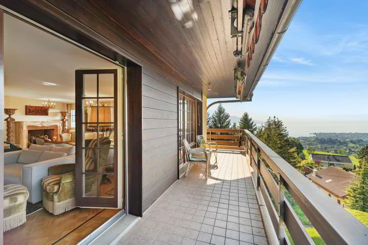 6.5 rooms Apartment to buy in Montreux - image 1/10