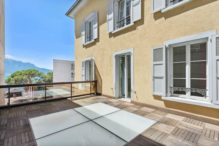 5.5 rooms Apartment to buy in Montreux - image 1/13