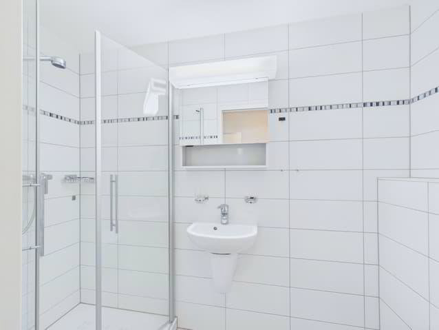 Helle und grosszügige 4.5-Zimmer-Wohnung mit Balkon im Herzen von Visp - Mehr