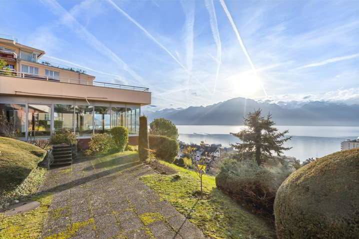 3.5 rooms Apartment to buy in Montreux - image 1/12
