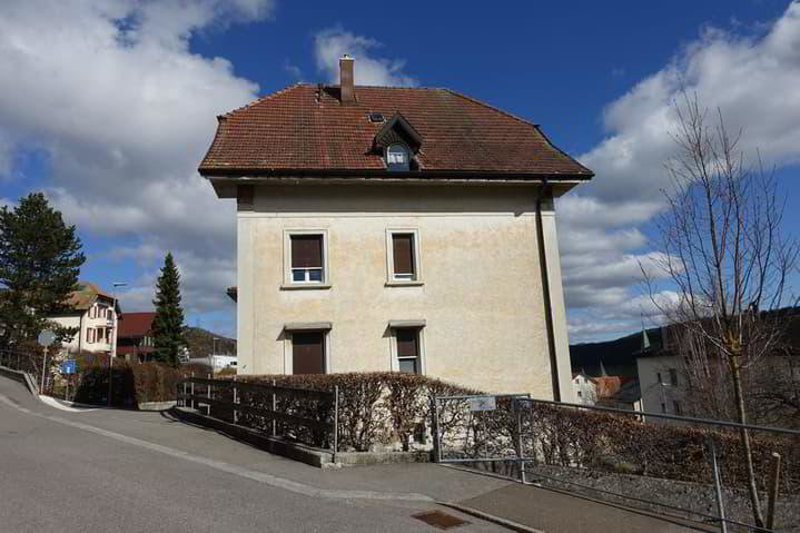 3.5 rooms Apartment for rent in Tramelan - image 1/10