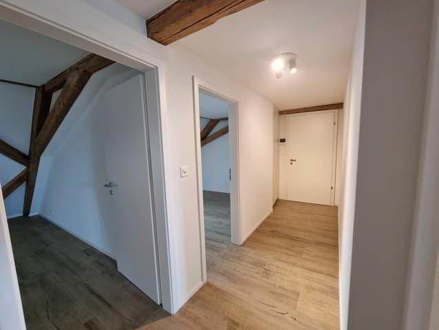 Appartement 2.5 pièces à louer à Colombier NE - image 1/8