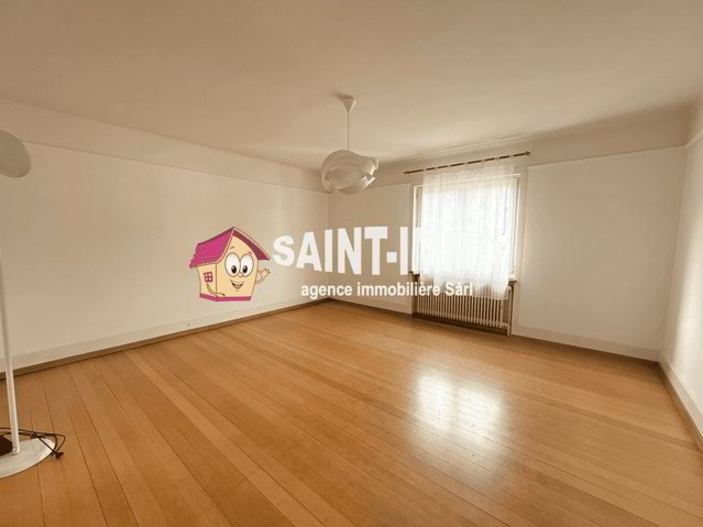 Casa di 7 locali in vendita a Sonceboz-Sombeval - immagine 1/13