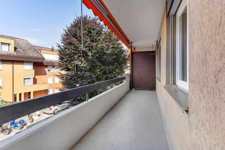 Appartamento di 4.5 locali in affitto a Bienne - immagine 1/8