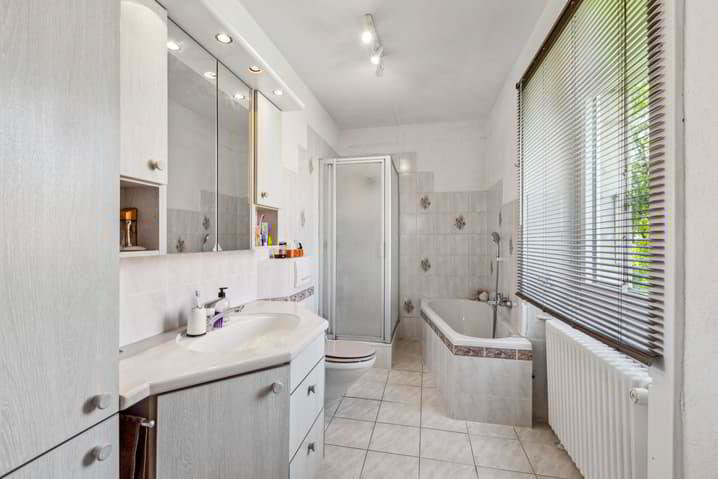Maison 8 pièces à acheter à La Chaux-de-Fonds - image 1/5
