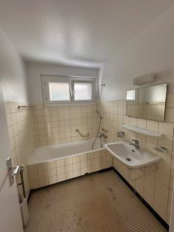 Appartamento di 4.5 locali in affitto a La Chaux-de-Fonds - immagine 1/9