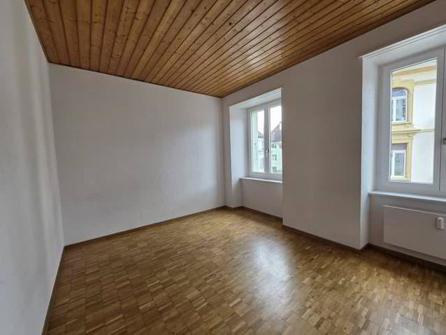 Spacieux 4,5 pièces de 92 m² avec cheminée et cachet - Mehr