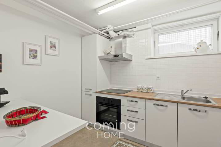 Casa di 5.5 locali in vendita a Ferden - immagine 1/13