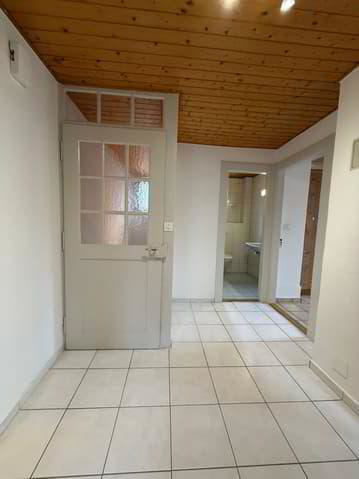 3 rooms Apartment for rent in Moutier - image 1/13