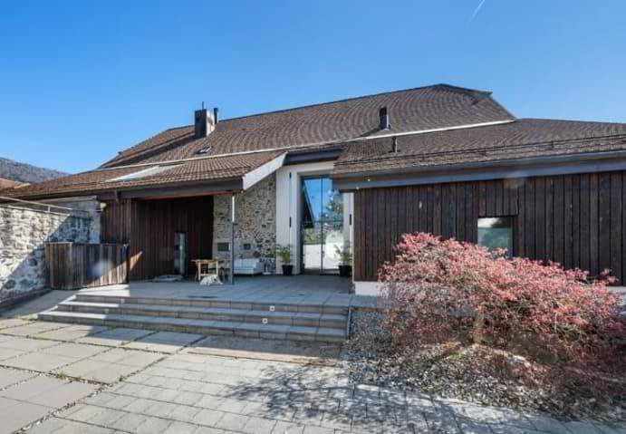 Maison 12 pièces à acheter à Fontaines-sur-Grandson - image 1/12