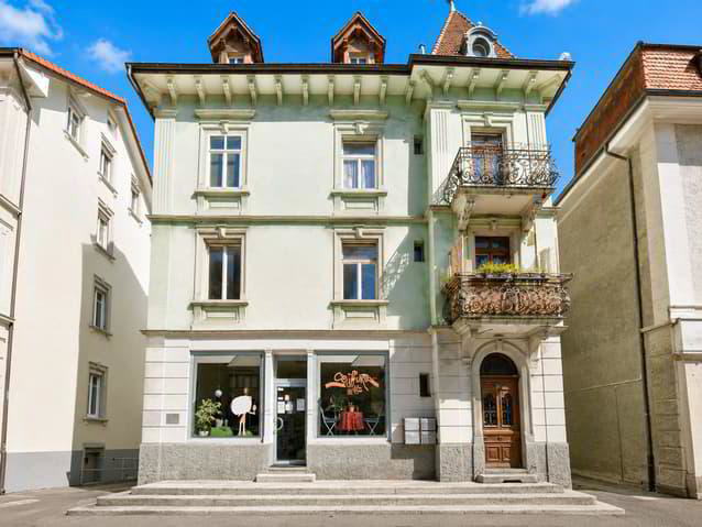 4.5 rooms Apartment for rent in Tavannes - image 1/11