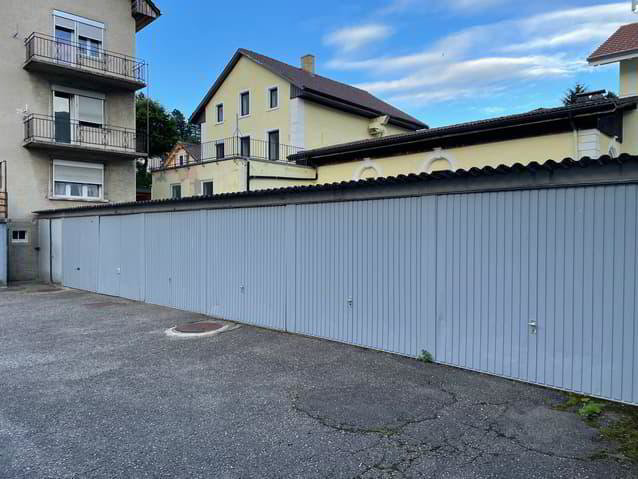 Parcheggio, garage di null locali in affitto a Malleray - immagine 1/1