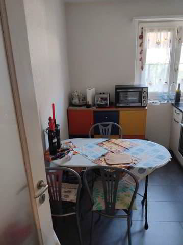 Appartamento di 2 locali in affitto a Bienne - immagine 1/8