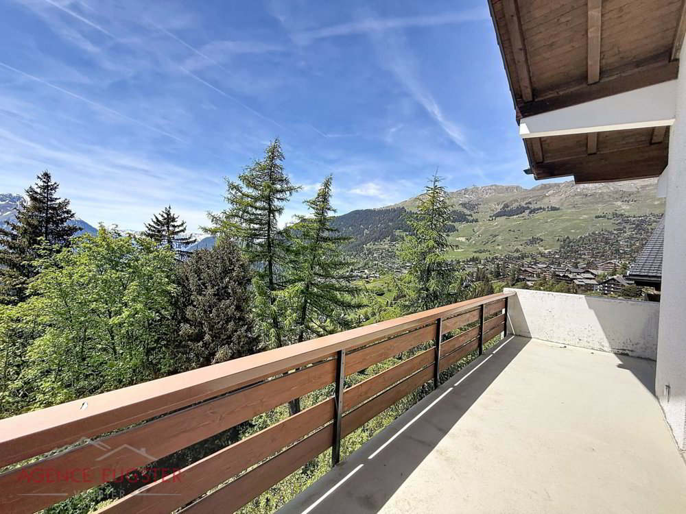 5 rooms Apartment to buy in Verbier - image 1/12