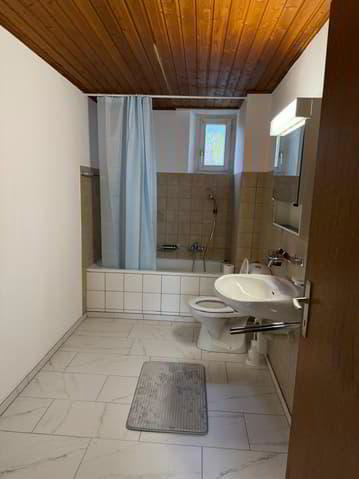 Appartamento di 1 locali in affitto a Moutier - immagine 1/10