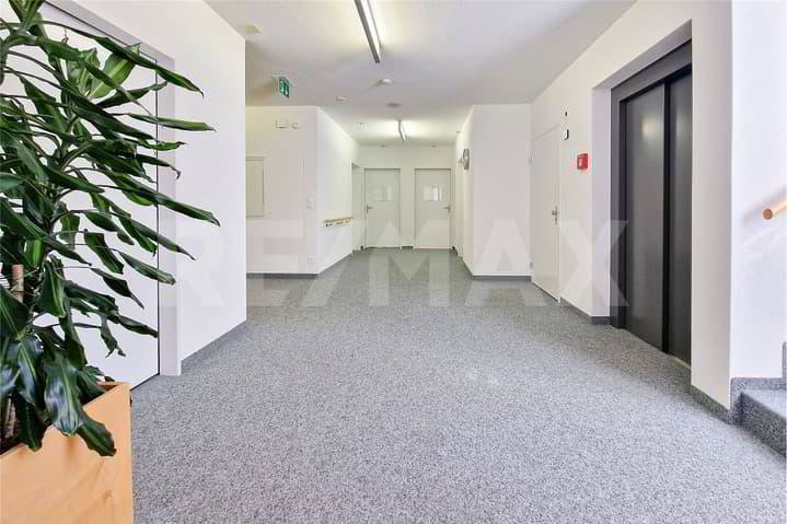 Casa di 12 locali in vendita a Boltigen - immagine 1/13