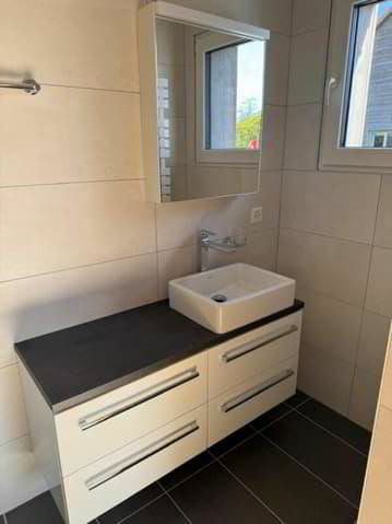 Bureau & Commerce null pièces à acheter à Vuissens - image 1/13