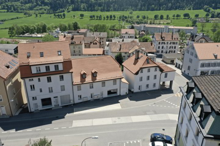 5.5 Zimmer Wohnung zu vermieten in St-Imier - Bild 1/11