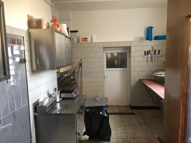 Ufficio & Commercio di null locali in affitto a Reconvilier - immagine 1/4