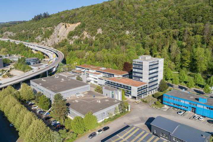 Ufficio & Commercio di null locali in affitto a Bienne - immagine 1/10