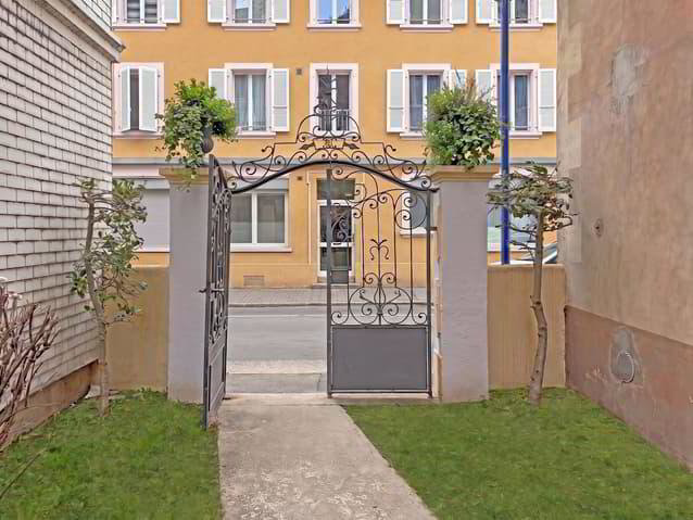 null rooms Office & Commercial to buy in Vallorbe - image 1/13