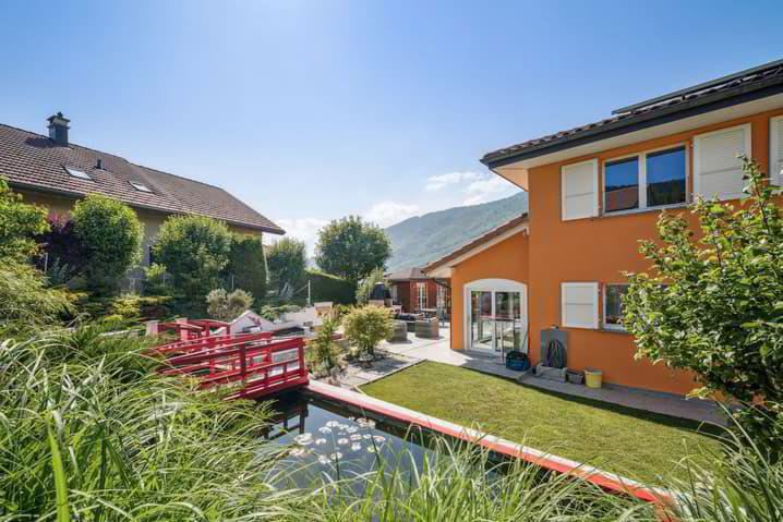 5.5 rooms House to buy in Vallorbe - image 1/13